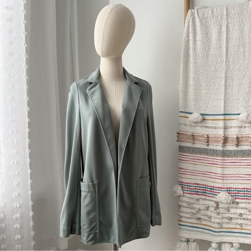 Athleta Eastbound Minimalist Seafoam Sage Green Open Front Blazer Women’s Size 4 - Picture 4 of 13